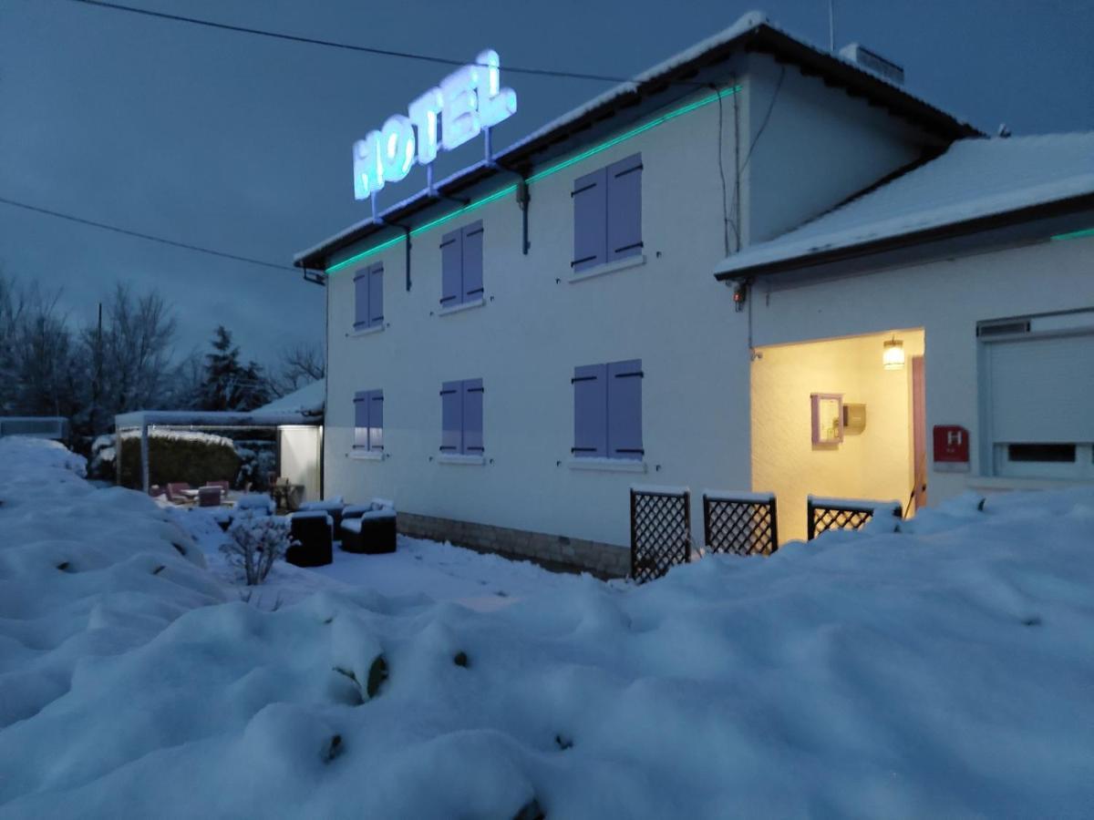 Hotel Au Charme Du Levat Saint Paul de Loubressac Eksteriør bilde