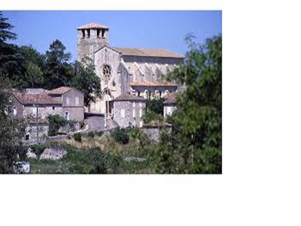 Hotel Au Charme Du Levat Saint Paul de Loubressac Eksteriør bilde