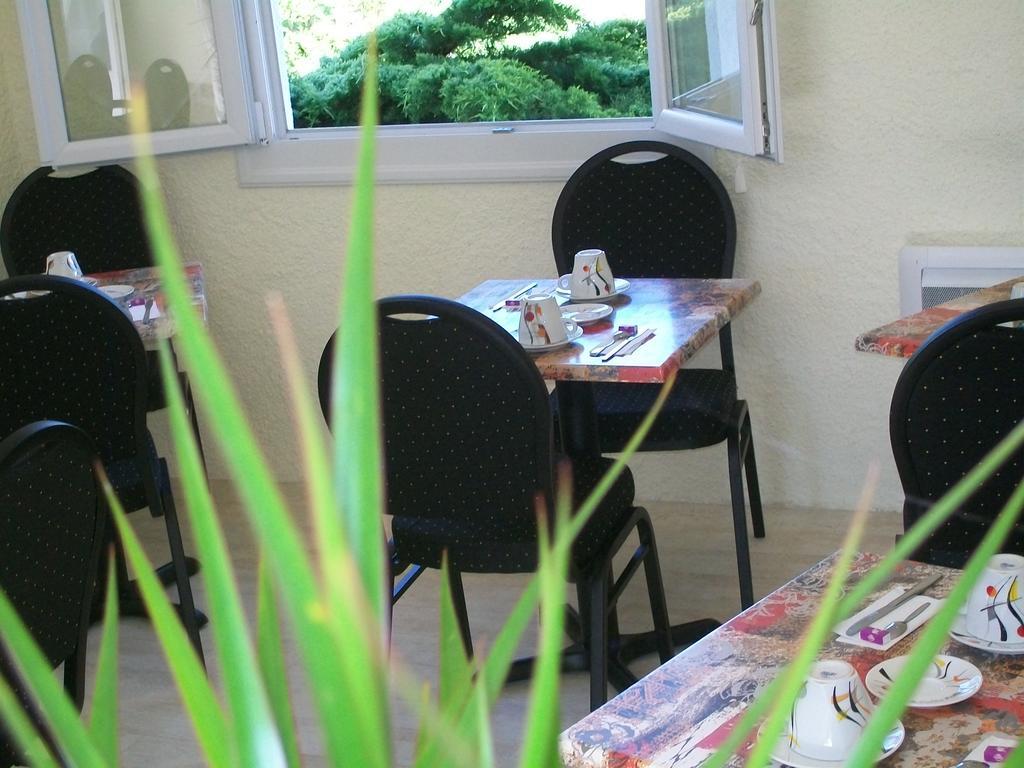 Hotel Au Charme Du Levat Saint Paul de Loubressac Eksteriør bilde